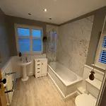 Дом отдыха The Nordic Nook - 3 Bedroom House Double Sofabed *